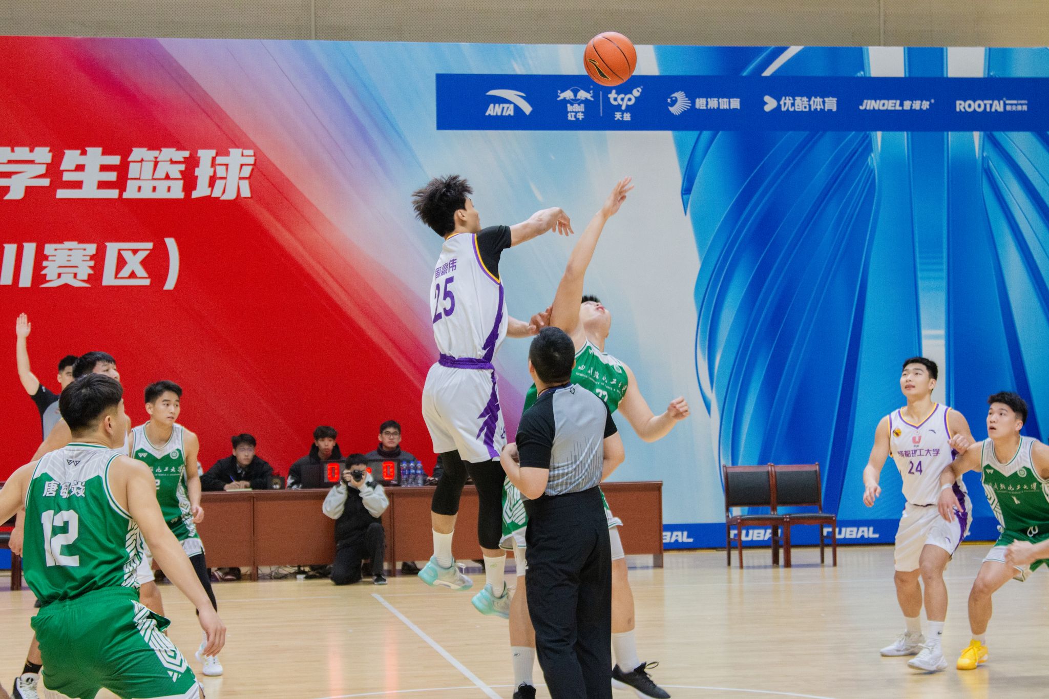 中国篮球职业联赛再掀高潮，球队实力对比明晰的简单介绍